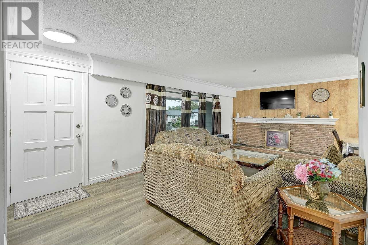 6750 6 Street, Burnaby, British Columbia  V5E 3S7 - Photo 12 - R2823376