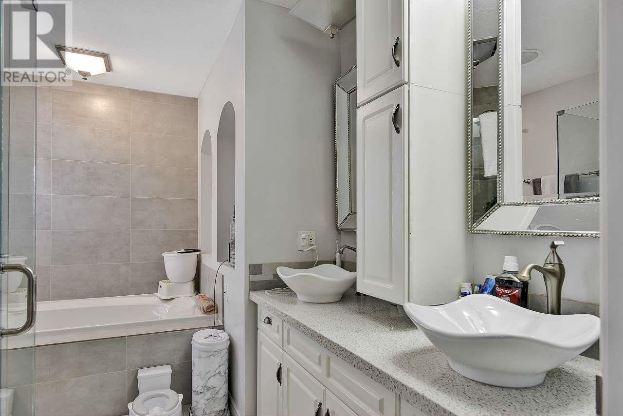 24010 100 Avenue, Maple Ridge, British Columbia  V2W 1Z9 - Photo 25 - R2823633