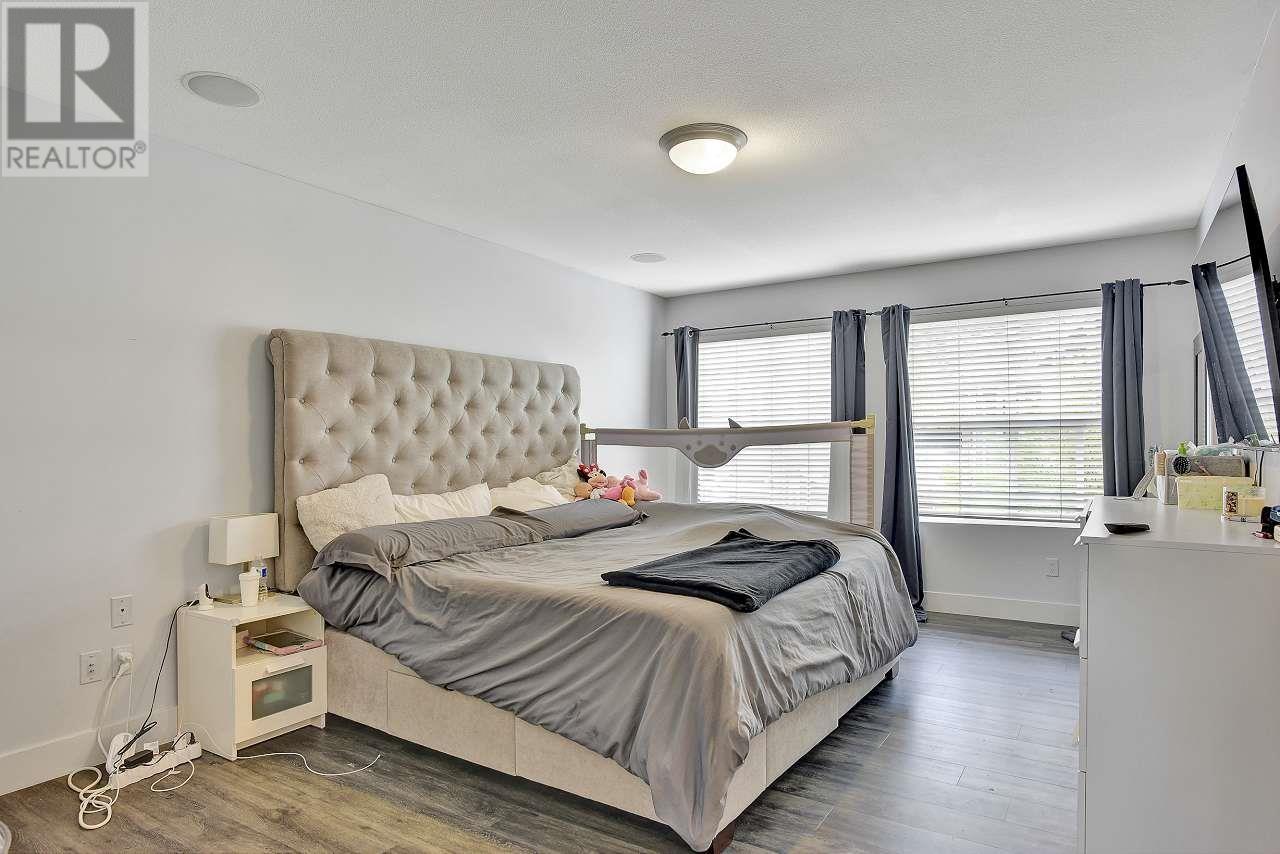 24010 100 Avenue, Maple Ridge, British Columbia  V2W 1Z9 - Photo 23 - R2823633