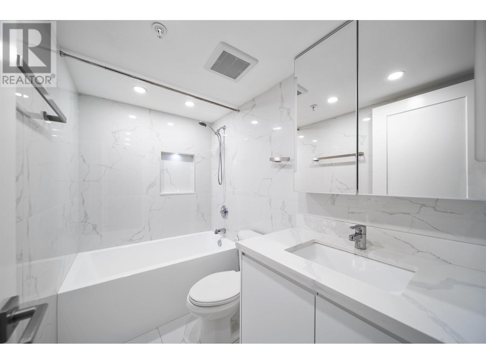 1705 1238 Melville Street, Vancouver, British Columbia  V6E 4N2 - Photo 14 - R2823788