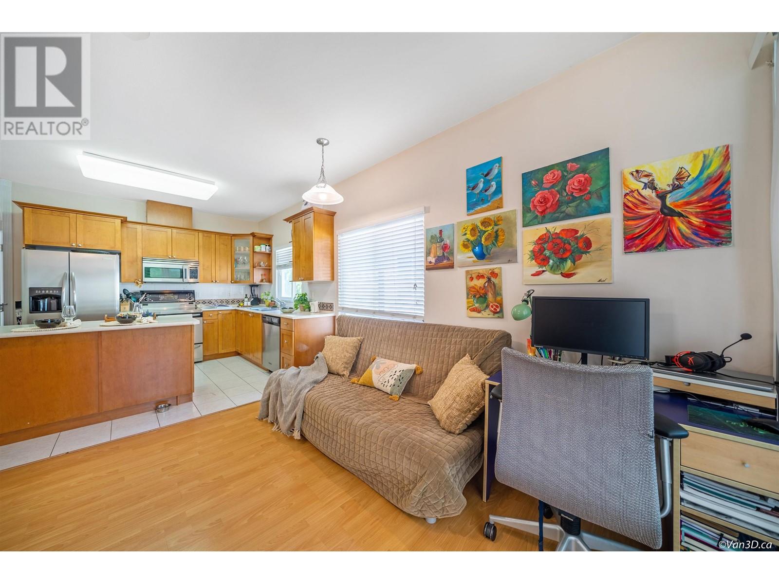 2624 Lincoln Avenue, Port Coquitlam, British Columbia  V3B 8E5 - Photo 13 - R2823783