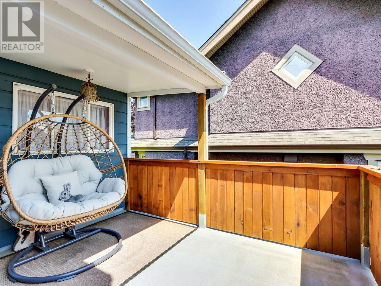 3710 Pandora Street, Burnaby, British Columbia  V5C 2A3 - Photo 4 - R2823810