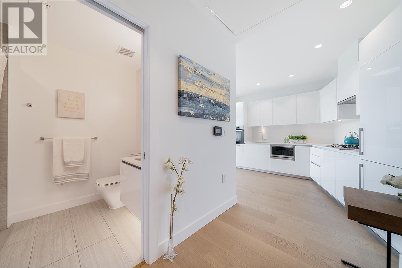 307 5788 Gilbert Road, Richmond, British Columbia  V7C 0G1 - Photo 2 - R2823835