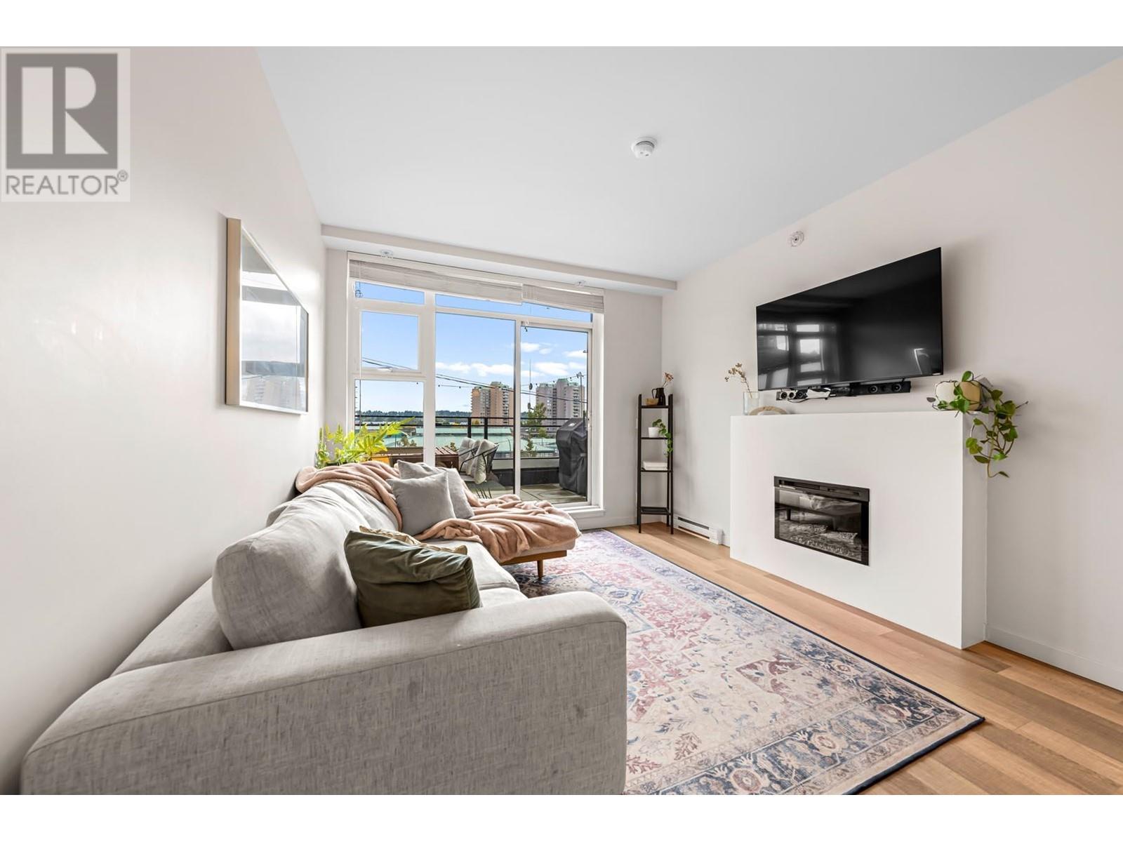 1015 Quebec Street, New Westminster, British Columbia  V3M 0M3 - Photo 3 - R2823636