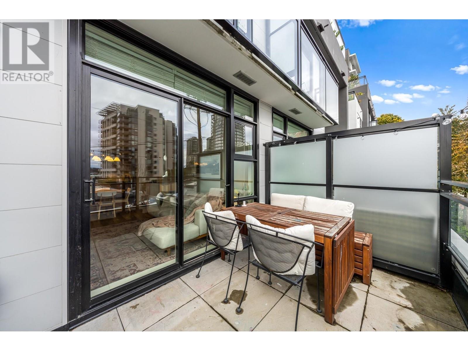 1015 Quebec Street, New Westminster, British Columbia  V3M 0M3 - Photo 9 - R2823636