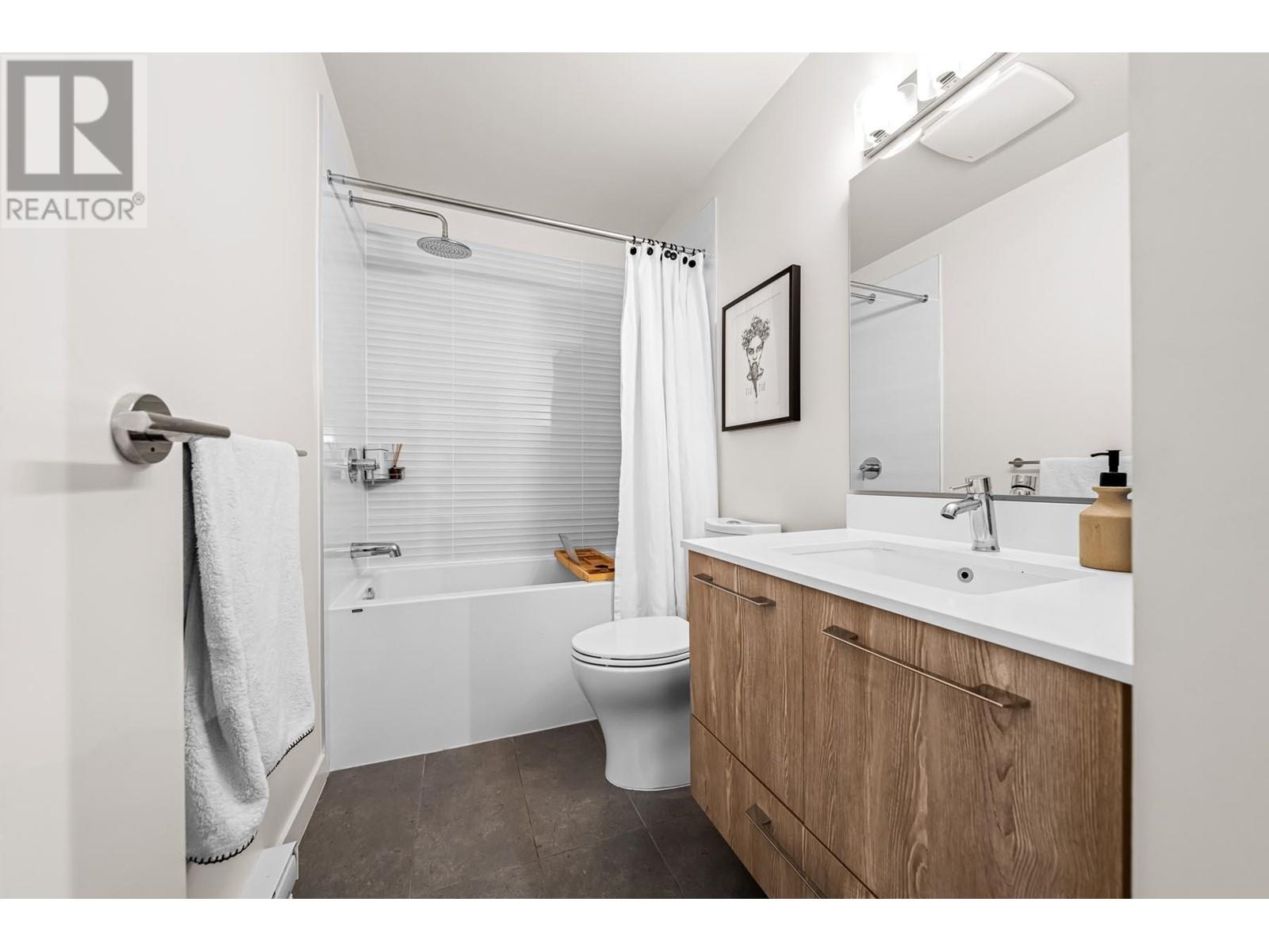 1015 Quebec Street, New Westminster, British Columbia  V3M 0M3 - Photo 17 - R2823636