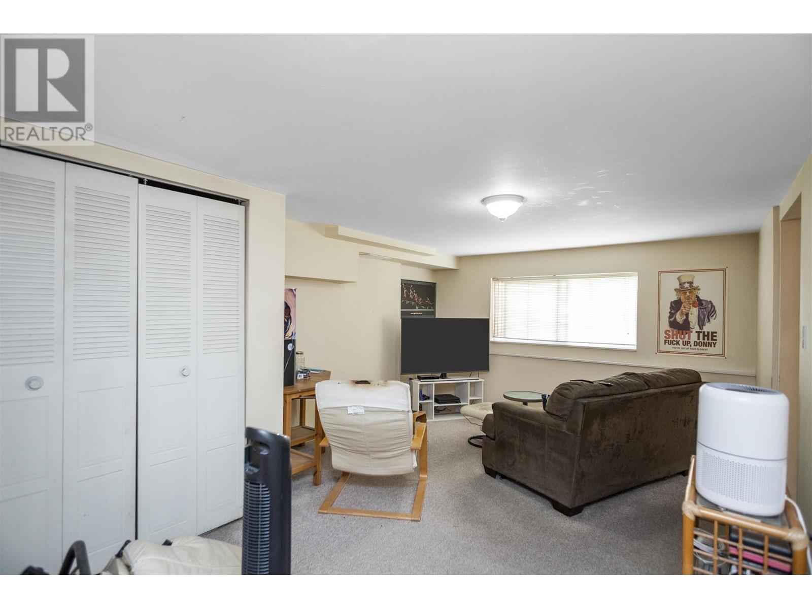 4355 Winnifred Street, Burnaby, British Columbia  V5J 2S7 - Photo 31 - R2823021