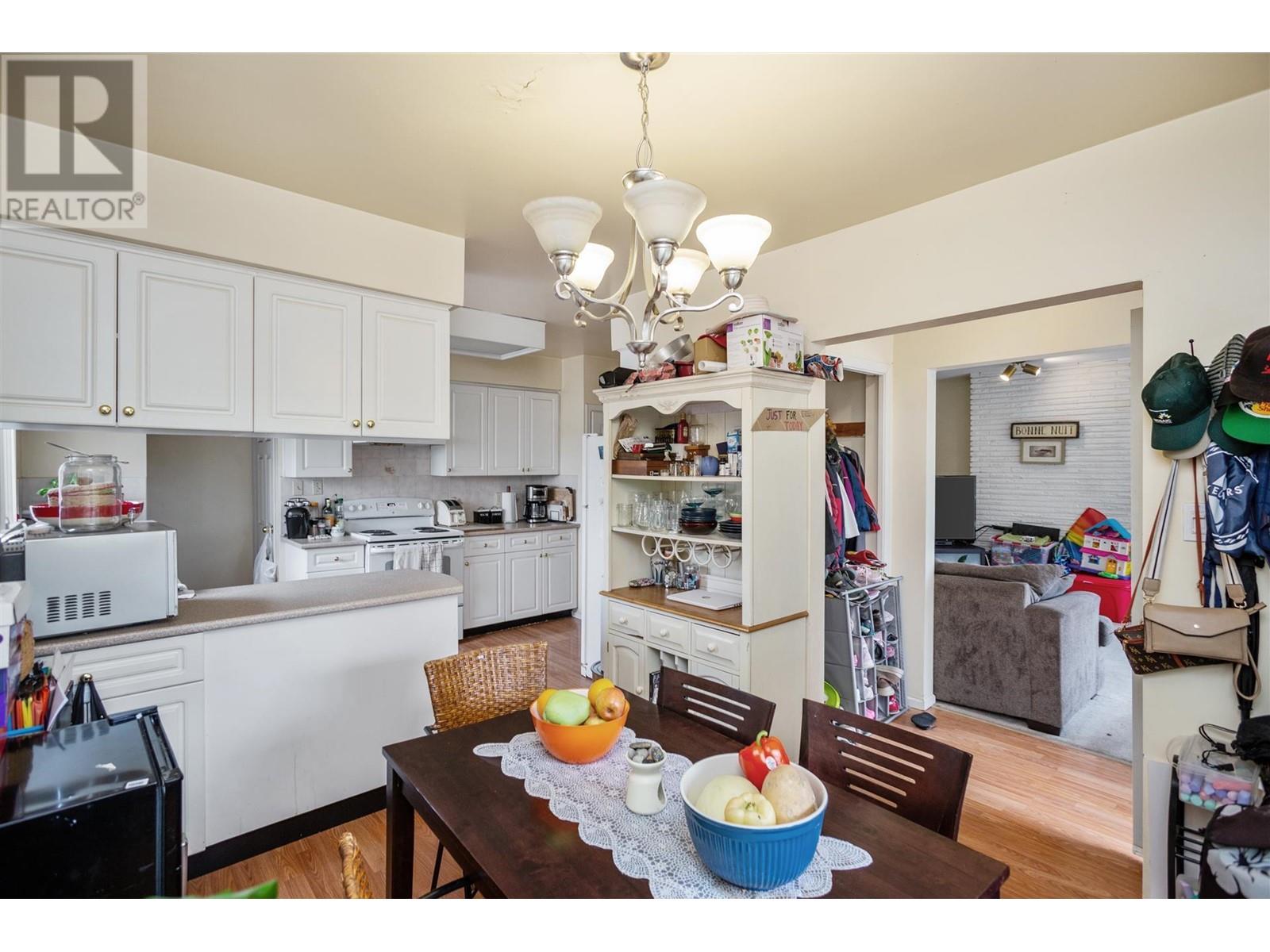 4355 Winnifred Street, Burnaby, British Columbia  V5J 2S7 - Photo 19 - R2823021