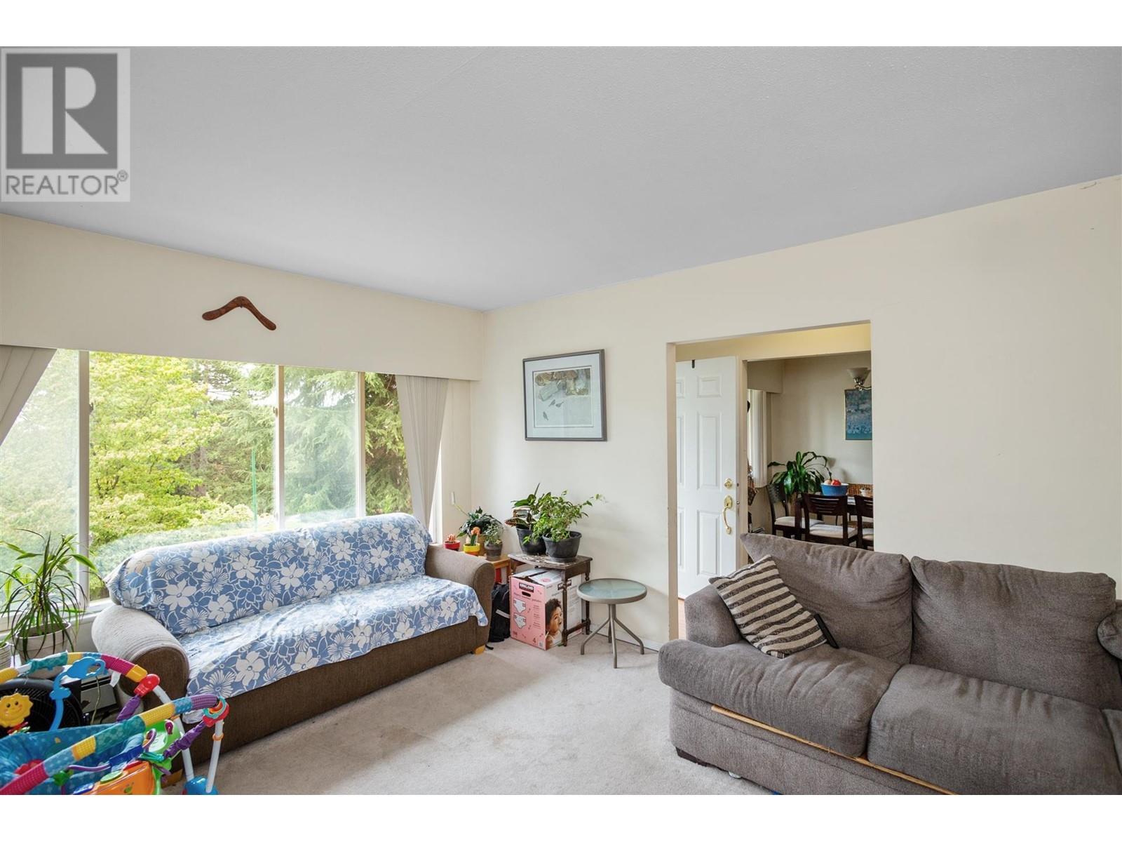 4355 Winnifred Street, Burnaby, British Columbia  V5J 2S7 - Photo 18 - R2823021