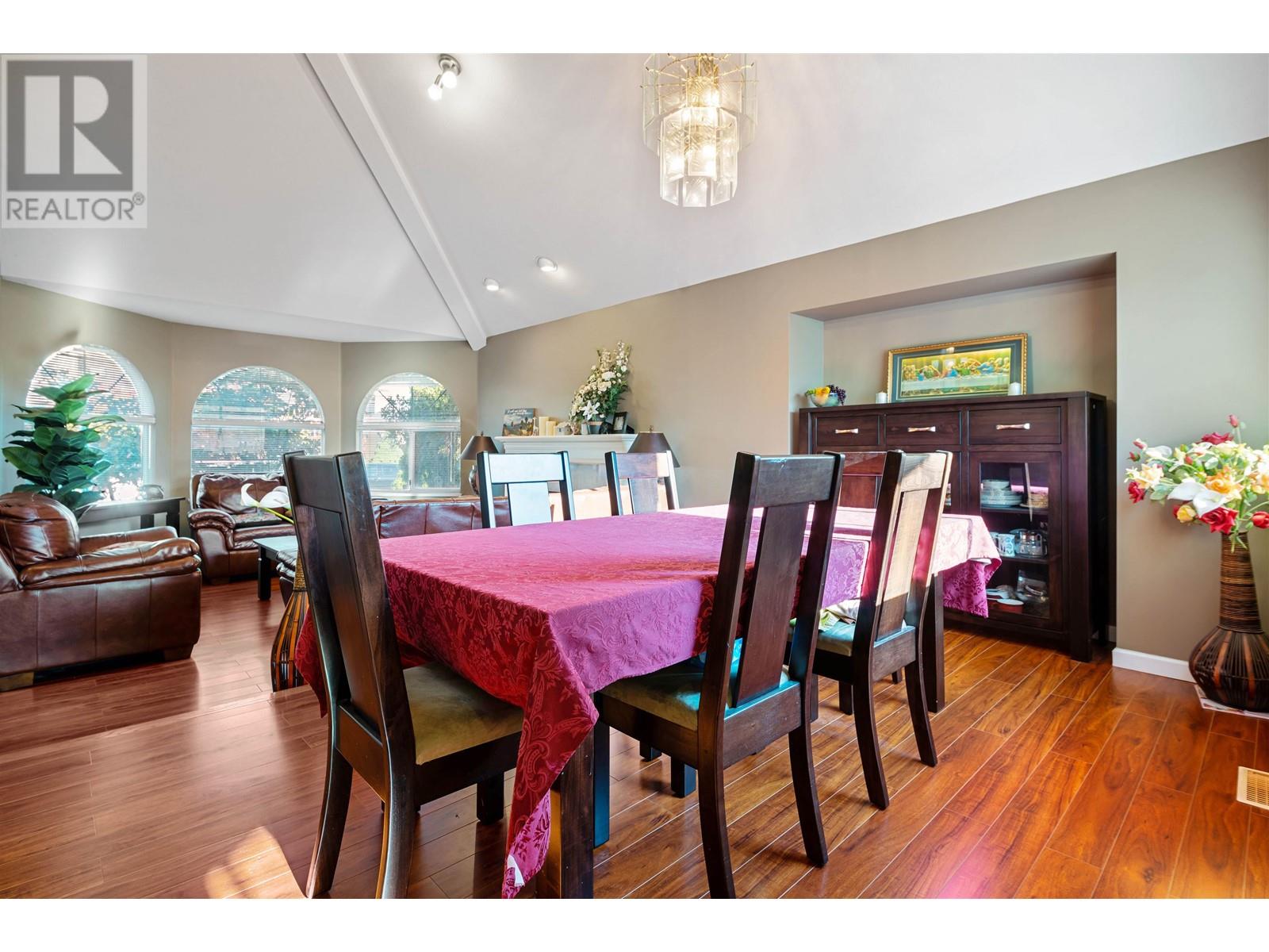 1568 Wintergreen Place, Coquitlam, British Columbia  V3E 2V5 - Photo 6 - R2823686