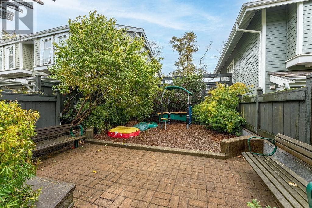 7471 Columbia Street, Vancouver, British Columbia  V5X 4X4 - Photo 27 - R2823688