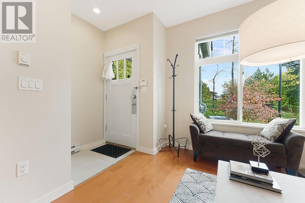 7471 Columbia Street, Vancouver, British Columbia  V5X 4X4 - Photo 3 - R2823688