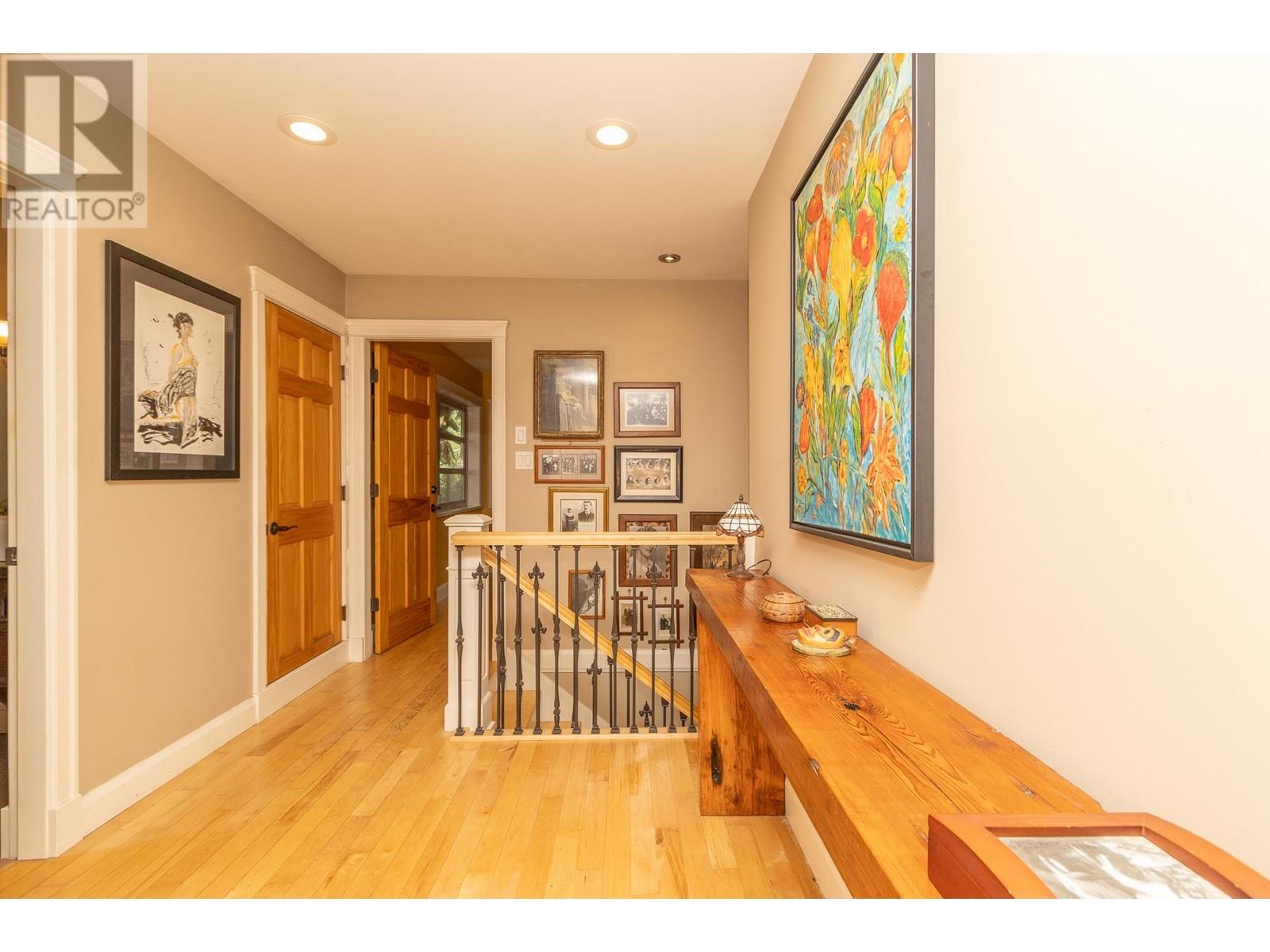 2094 Parkside Lane, North Vancouver, British Columbia  V7G 1X5 - Photo 21 - R2823503