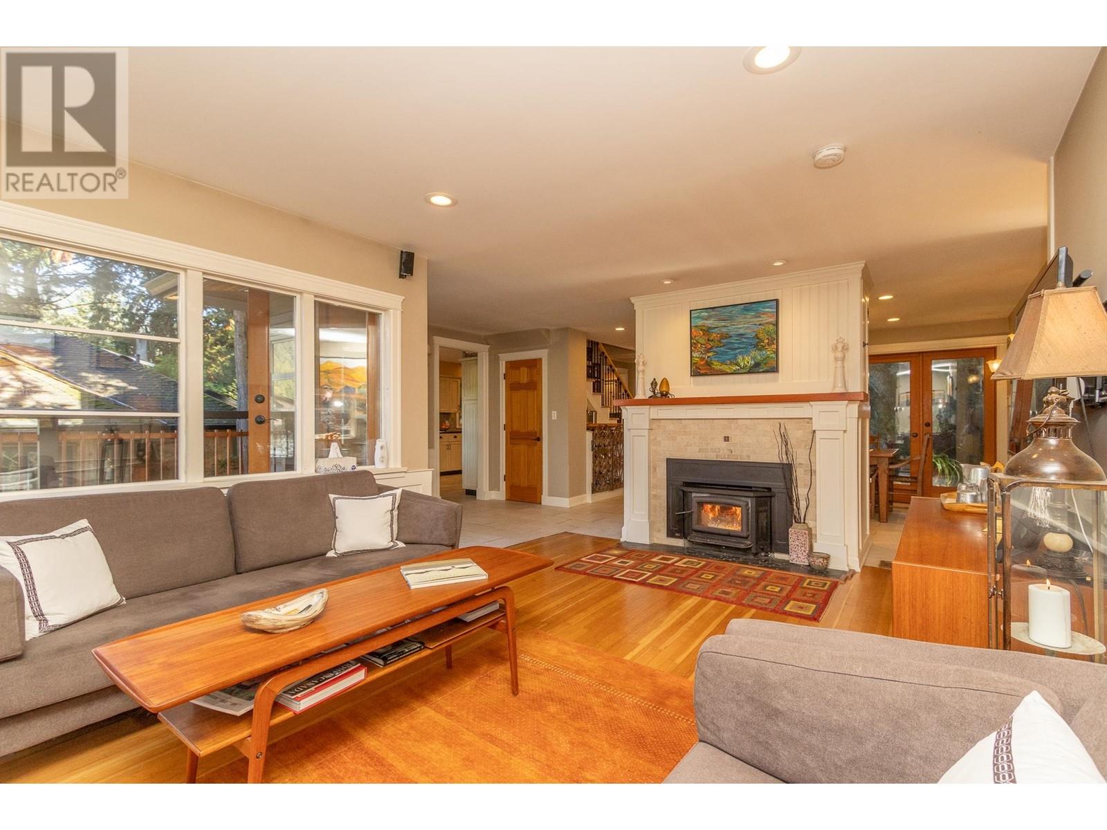 2094 Parkside Lane, North Vancouver, British Columbia  V7G 1X5 - Photo 13 - R2823503