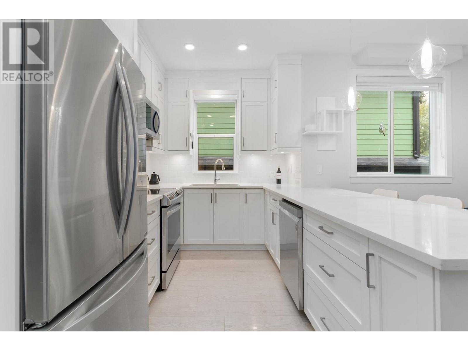 101 2763 Horley Street, Vancouver, British Columbia  V5R 4R7 - Photo 8 - R2823850