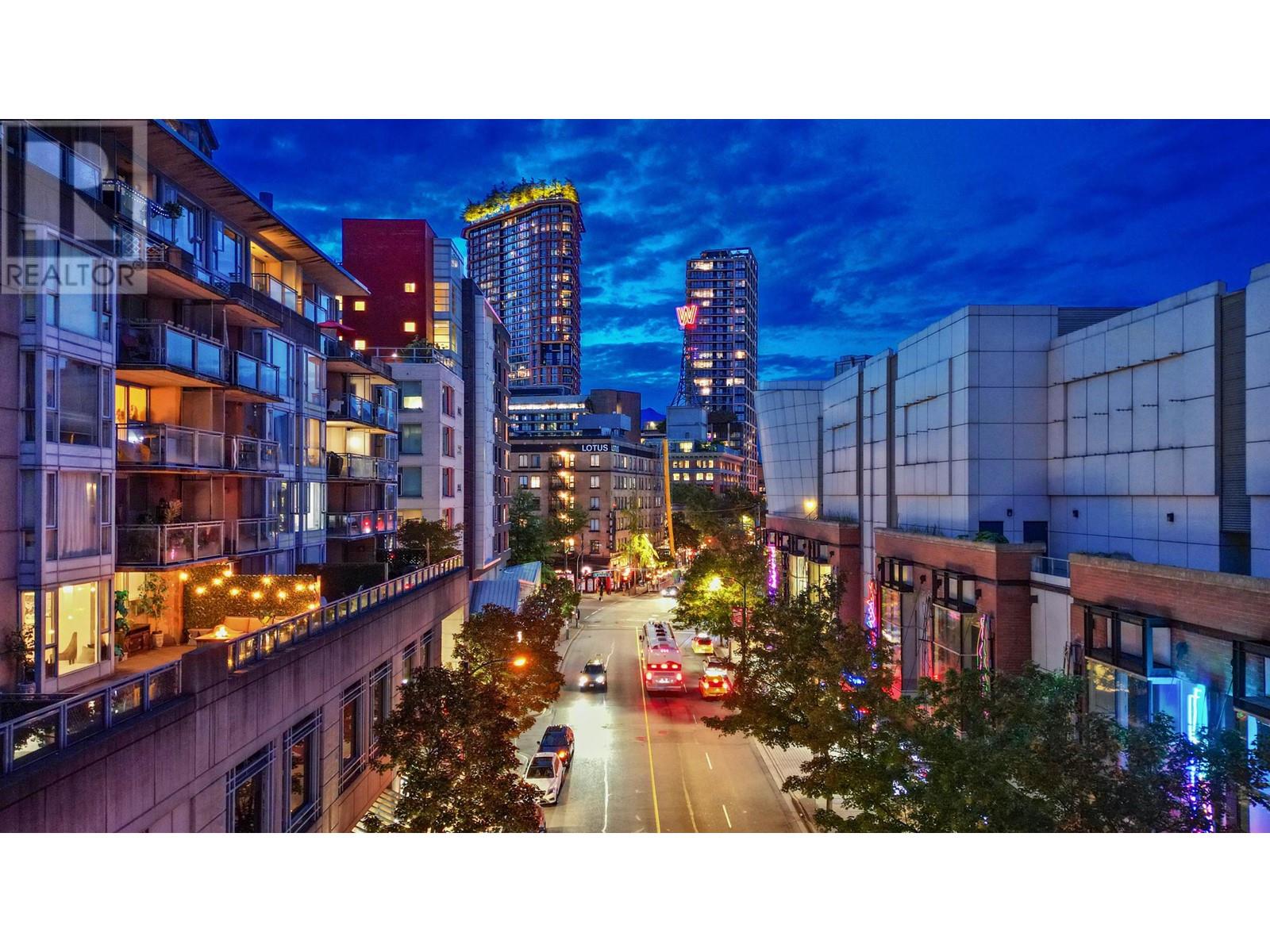 312 555 Abbott Street, Vancouver, British Columbia  V6B 6B8 - Photo 3 - R2823902