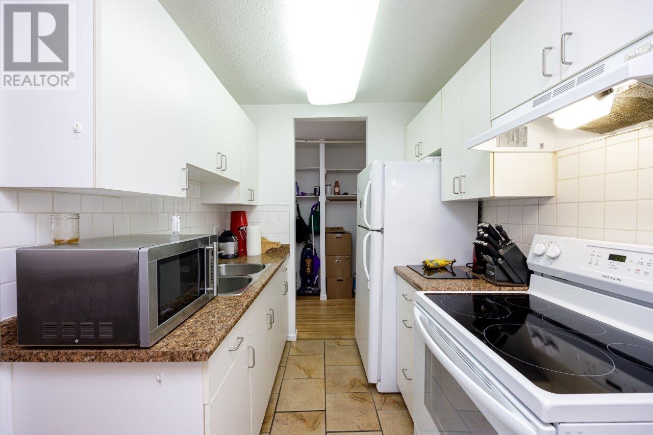 205 135 W 21st Street, North Vancouver, British Columbia  V7M 1Z2 - Photo 12 - R2823906
