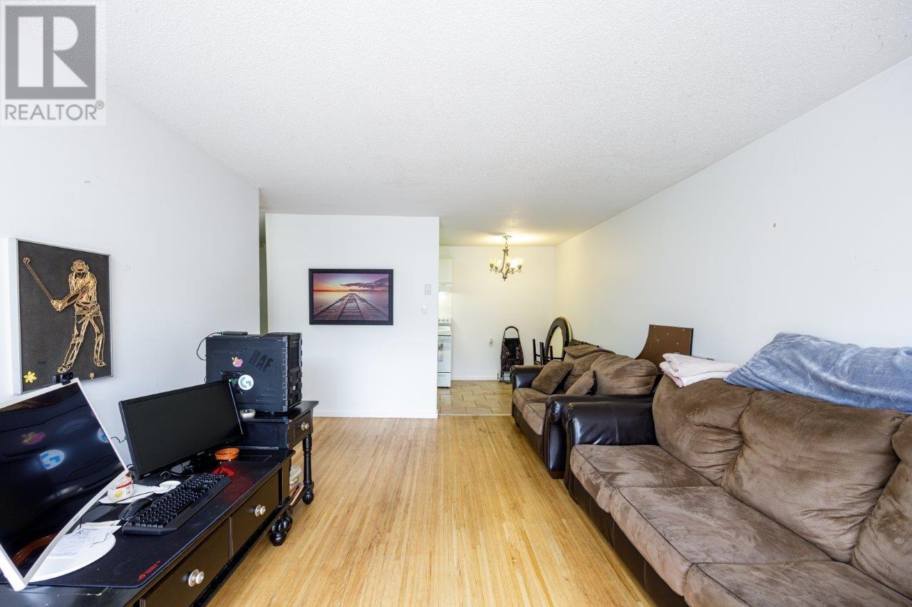 205 135 W 21st Street, North Vancouver, British Columbia  V7M 1Z2 - Photo 7 - R2823906