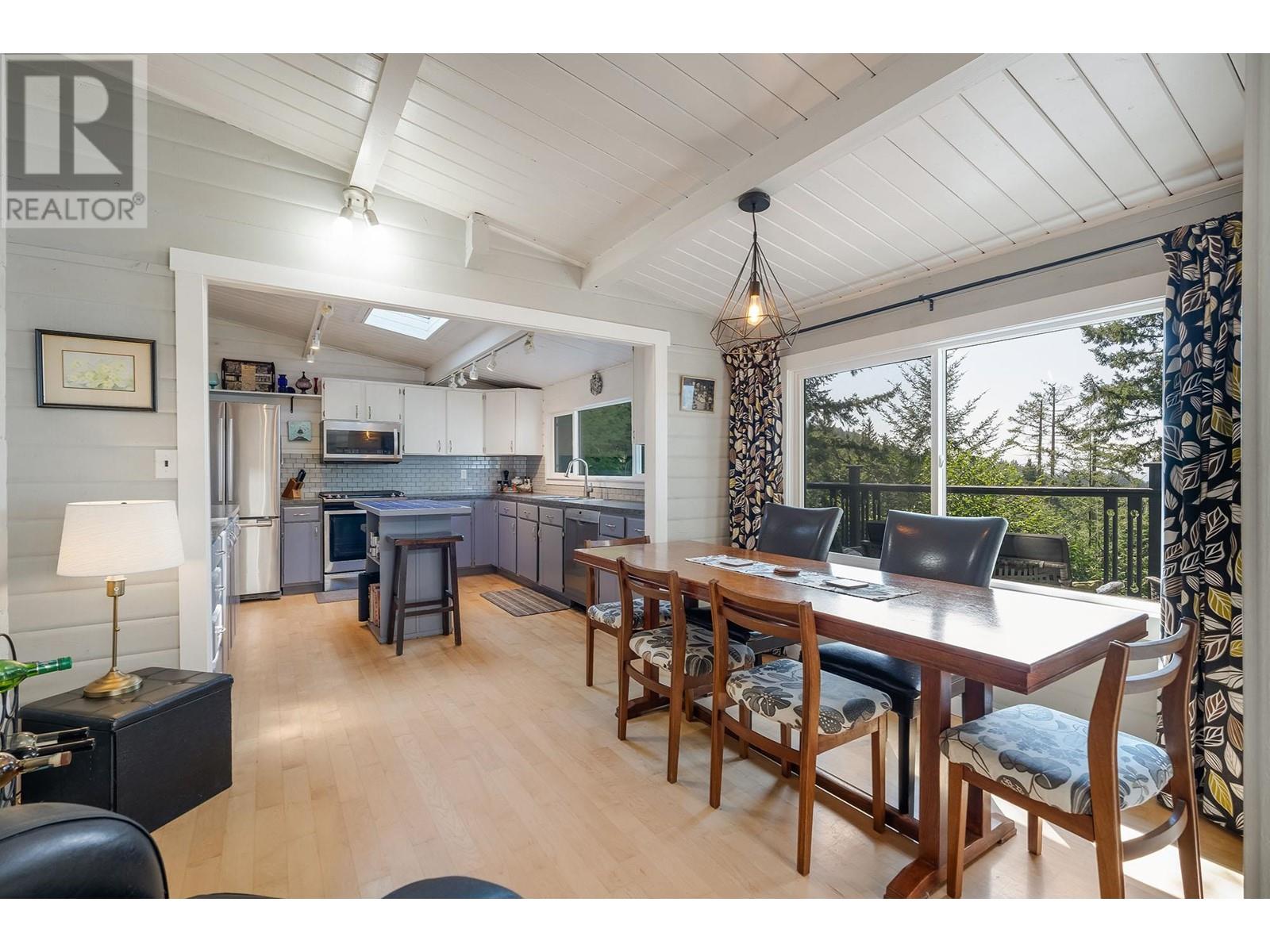 983 Privateer Road, Bowen Island, British Columbia  V0N 1G2 - Photo 10 - R2813759