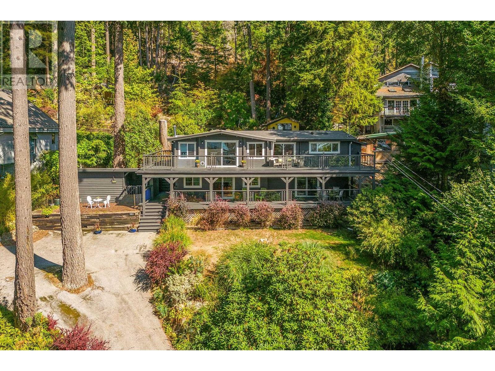 983 Privateer Road, Bowen Island, British Columbia  V0N 1G2 - Photo 3 - R2813759