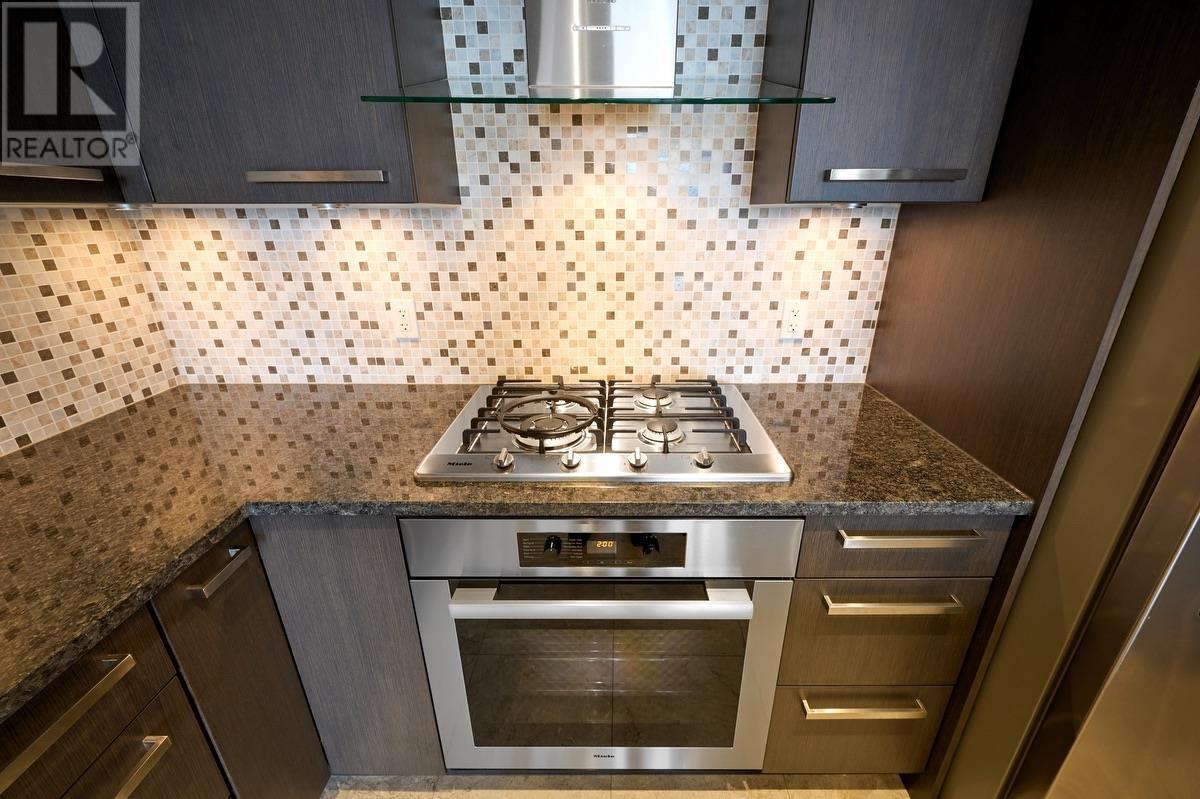 406 4570 Hastings Street, Burnaby, British Columbia  V5C 0E8 - Photo 8 - R2823024