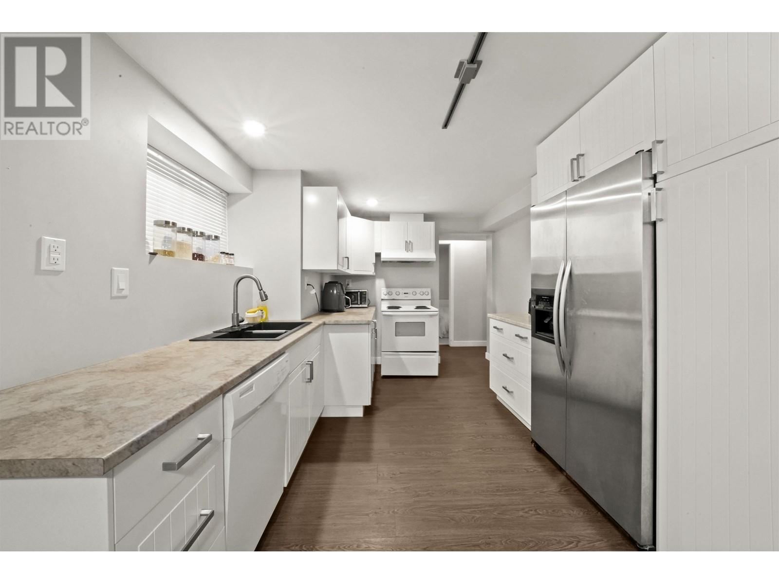 908 Lillian Street, Coquitlam, British Columbia  V3J 5C4 - Photo 20 - R2823858