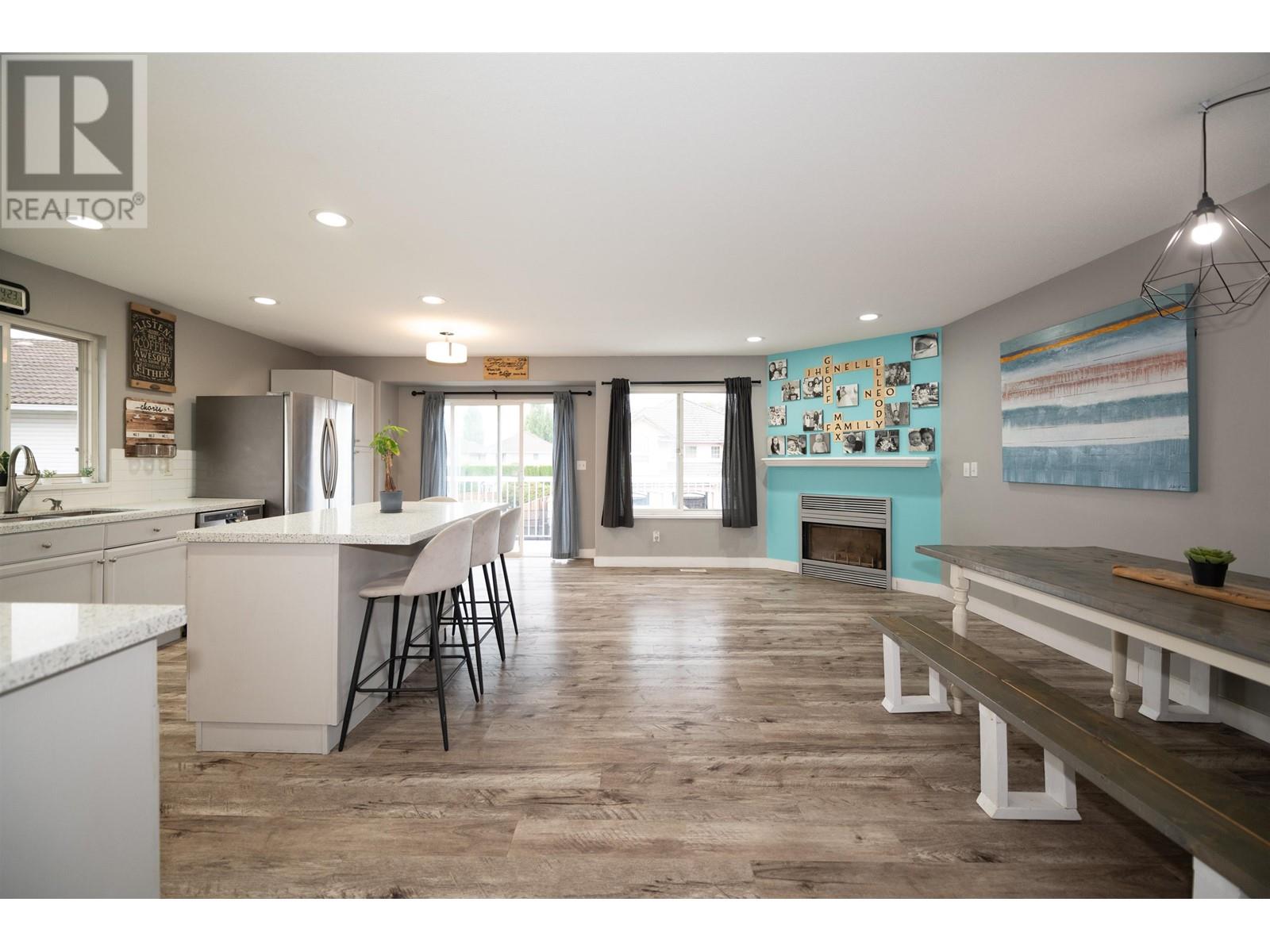 2543 Thames Crescent, Port Coquitlam, British Columbia  V3B 7S9 - Photo 4 - R2823863