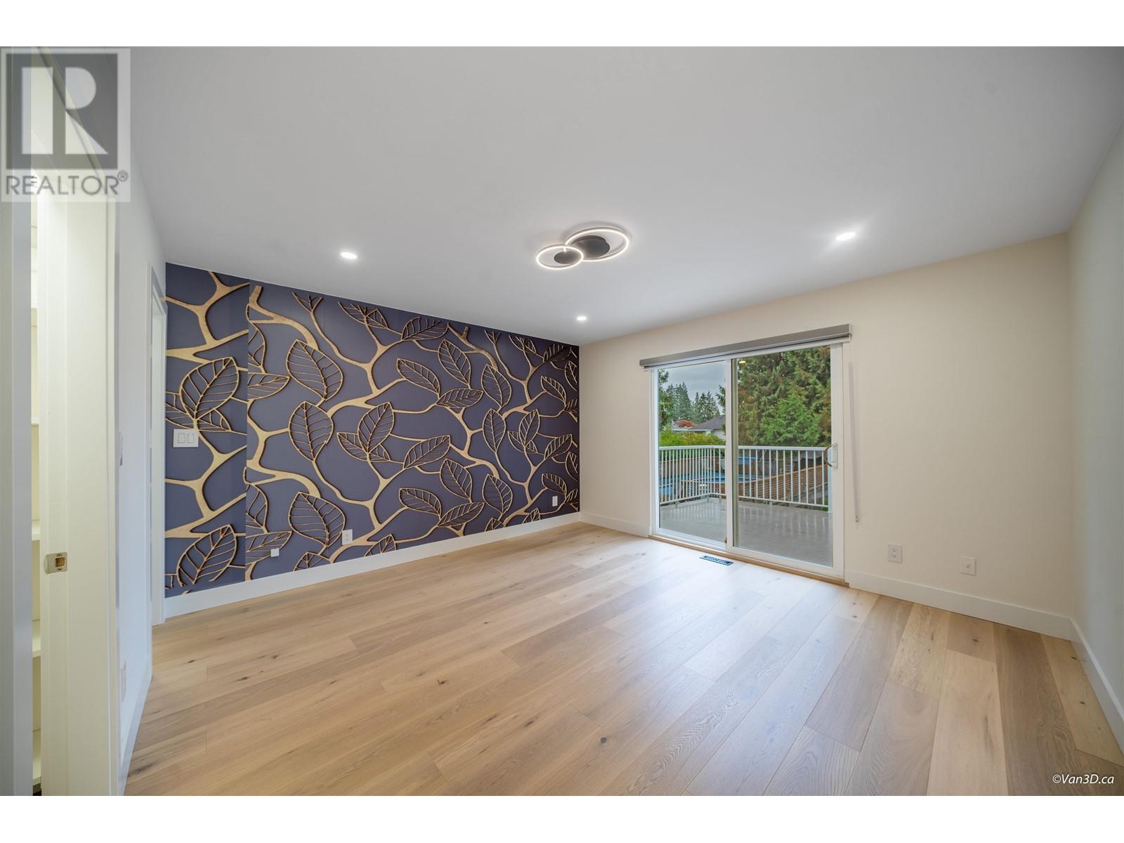 1828 Laurier Avenue, Port Coquitlam, British Columbia  V3B 2C4 - Photo 11 - R2823896