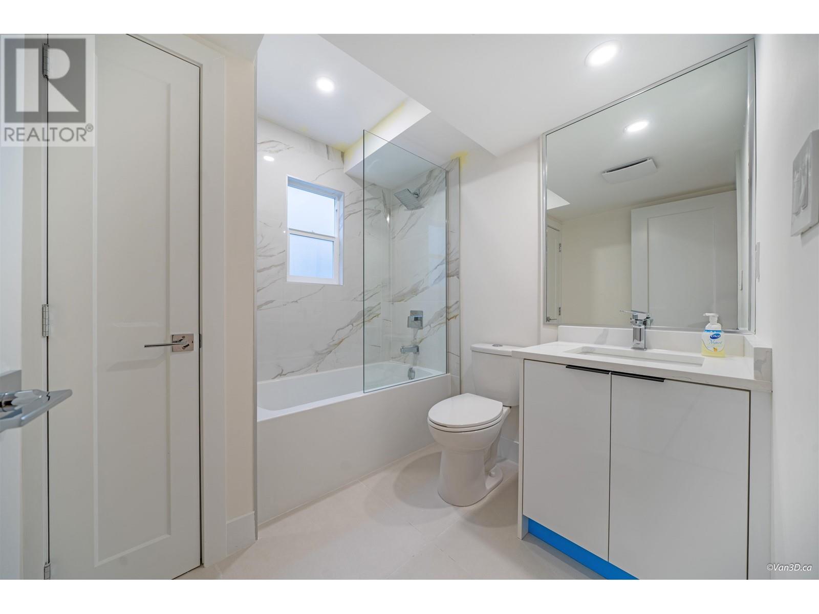 1828 Laurier Avenue, Port Coquitlam, British Columbia  V3B 2C4 - Photo 25 - R2823896