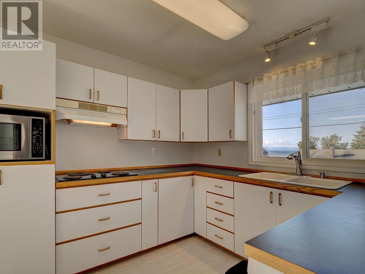 4764 Fir Road, Sechelt, British Columbia  V7Z 0B4 - Photo 15 - R2823938