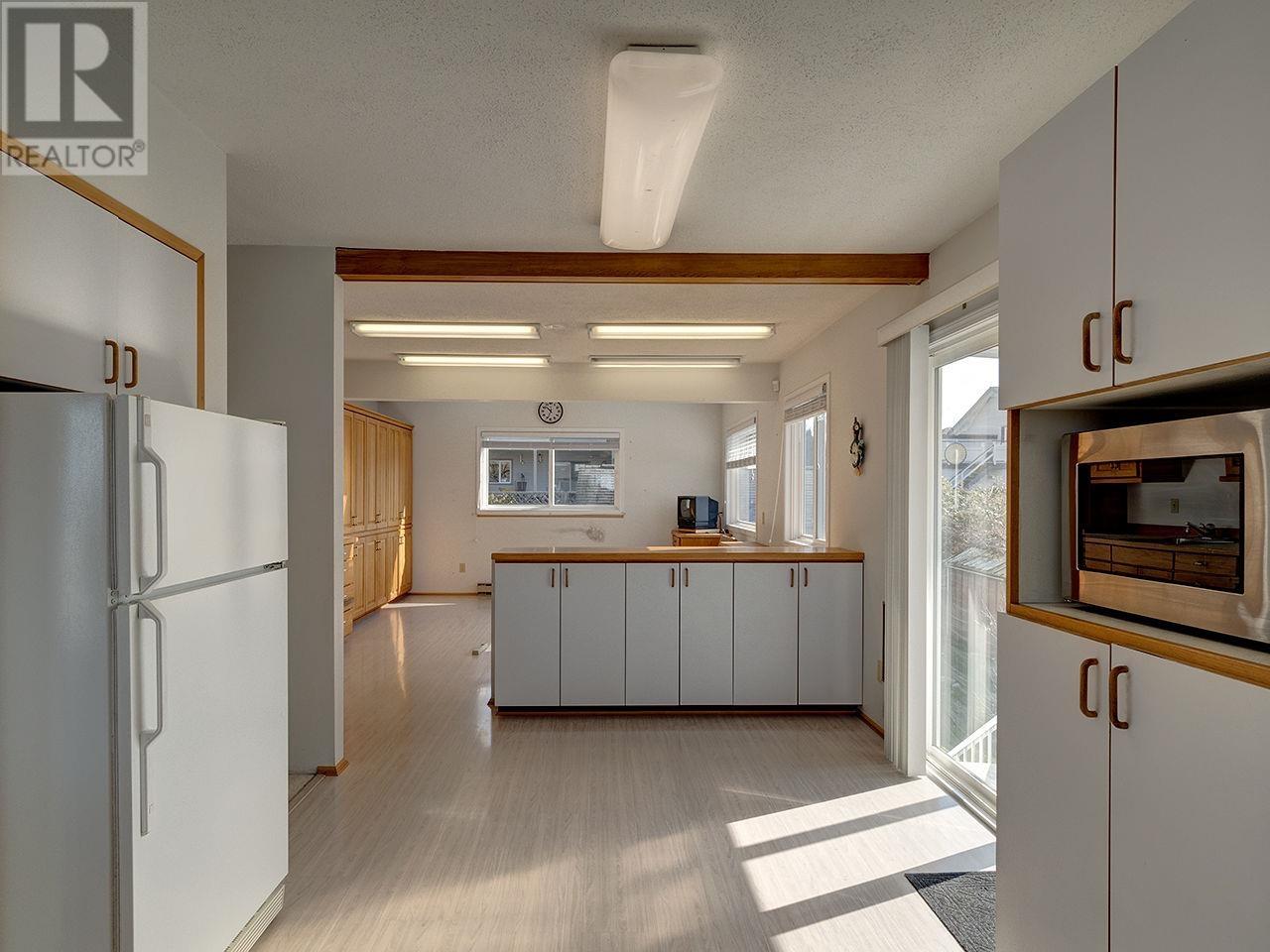 4764 Fir Road, Sechelt, British Columbia  V7Z 0B4 - Photo 17 - R2823938