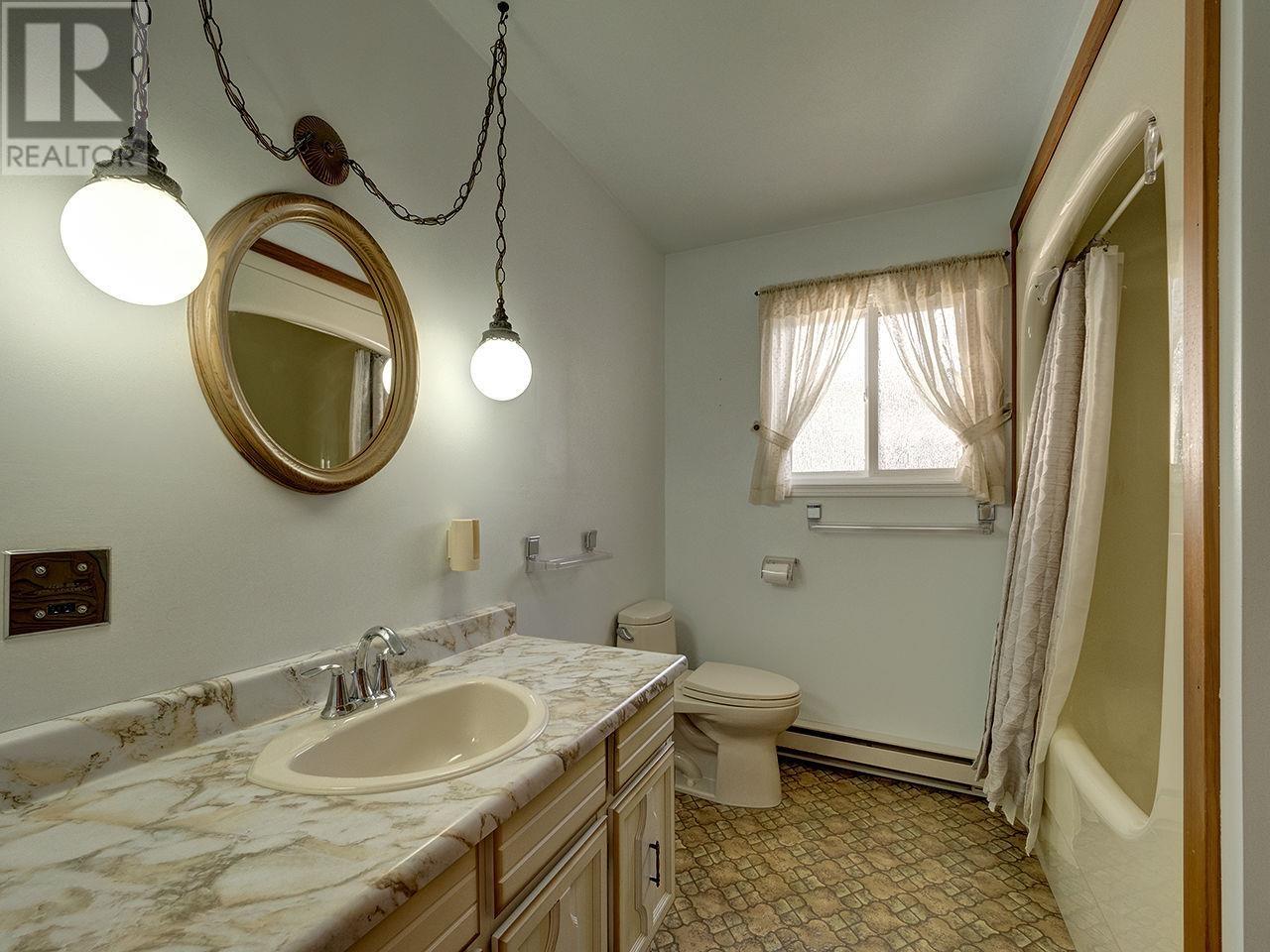 4764 Fir Road, Sechelt, British Columbia  V7Z 0B4 - Photo 22 - R2823938