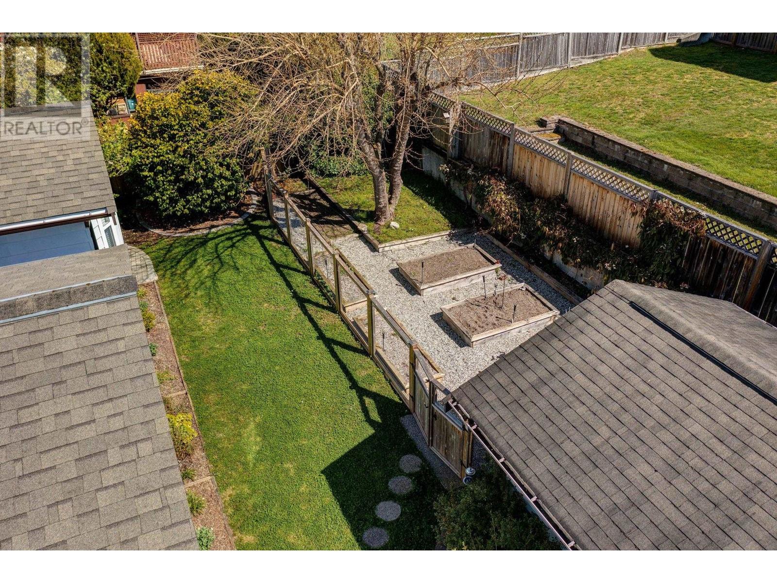 4764 Fir Road, Sechelt, British Columbia  V7Z 0B4 - Photo 29 - R2823938