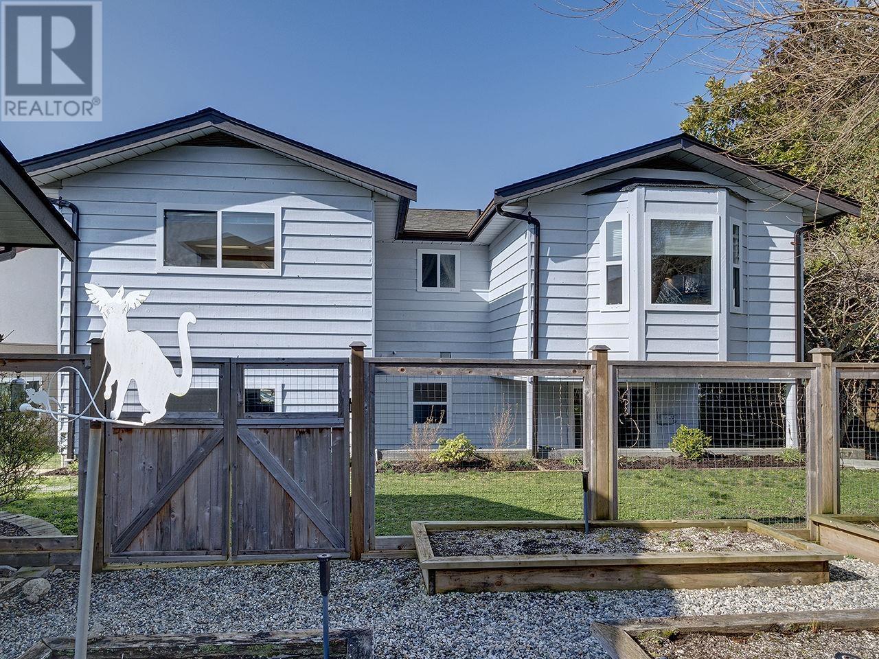 4764 Fir Road, Sechelt, British Columbia  V7Z 0B4 - Photo 32 - R2823938