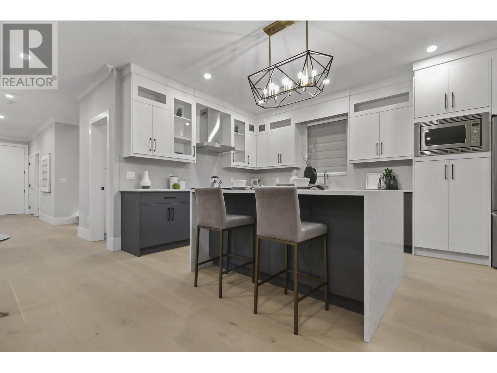 219 Jardine Street, New Westminster, British Columbia  V3M 5M4 - Photo 13 - R2823813