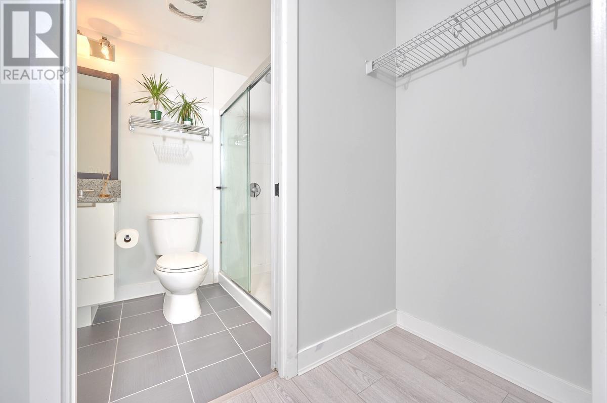 1101 2968 Glen Drive, Coquitlam, British Columbia  V3B 0C4 - Photo 17 - R2823028