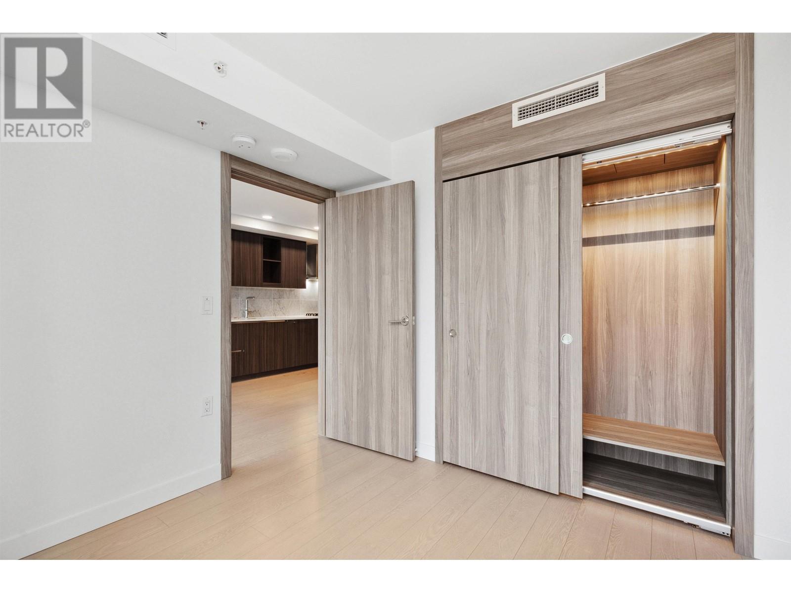 2208 455 Sw Marine Drive, Vancouver, British Columbia  V5X 0H3 - Photo 13 - R2822643