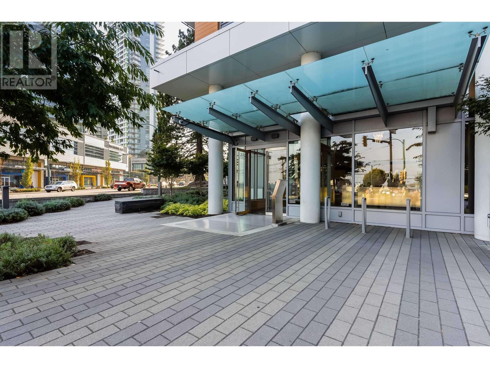 2208 455 Sw Marine Drive, Vancouver, British Columbia  V5X 0H3 - Photo 2 - R2822643