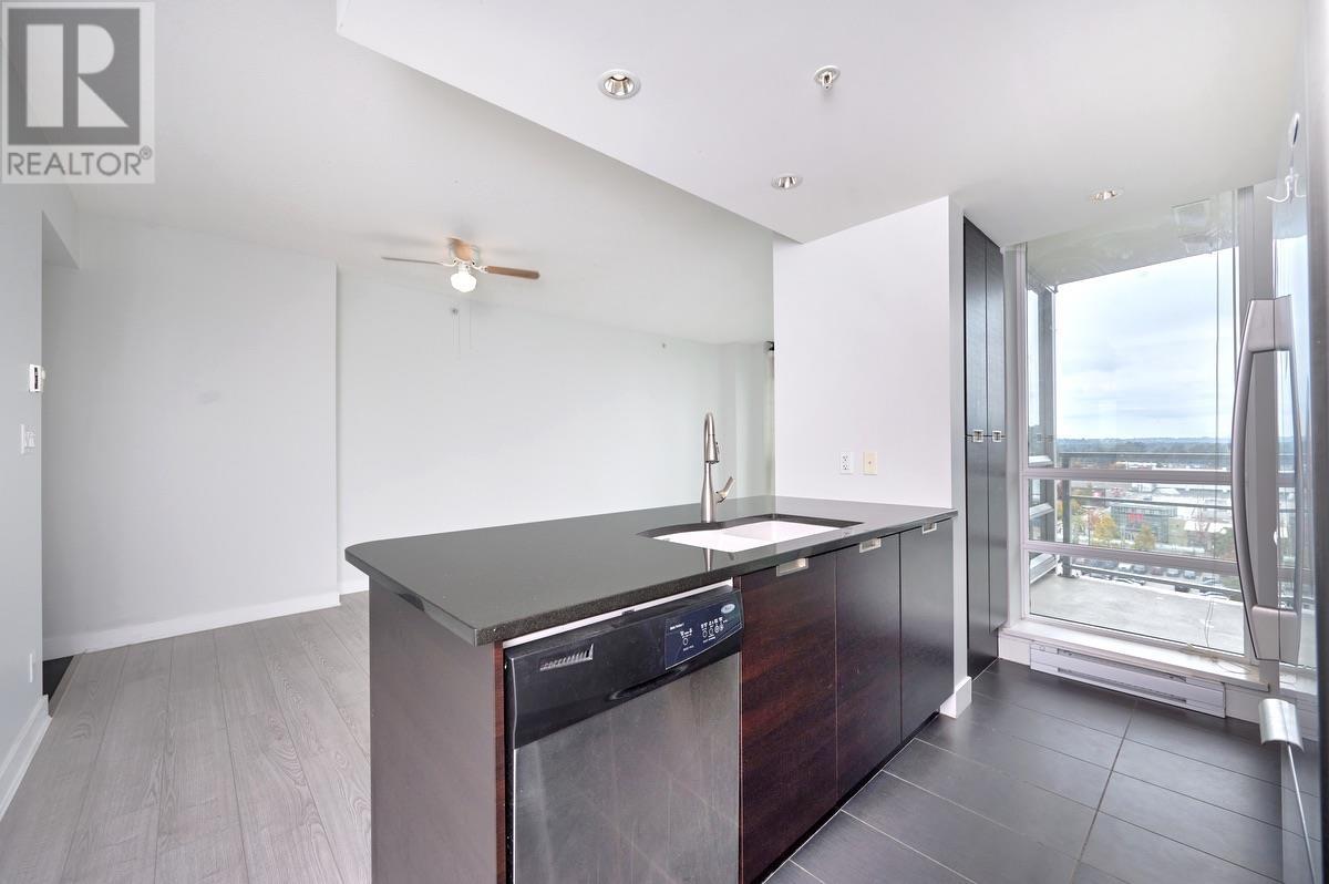 1101 2968 Glen Drive, Coquitlam, British Columbia  V3B 0C4 - Photo 11 - R2823028