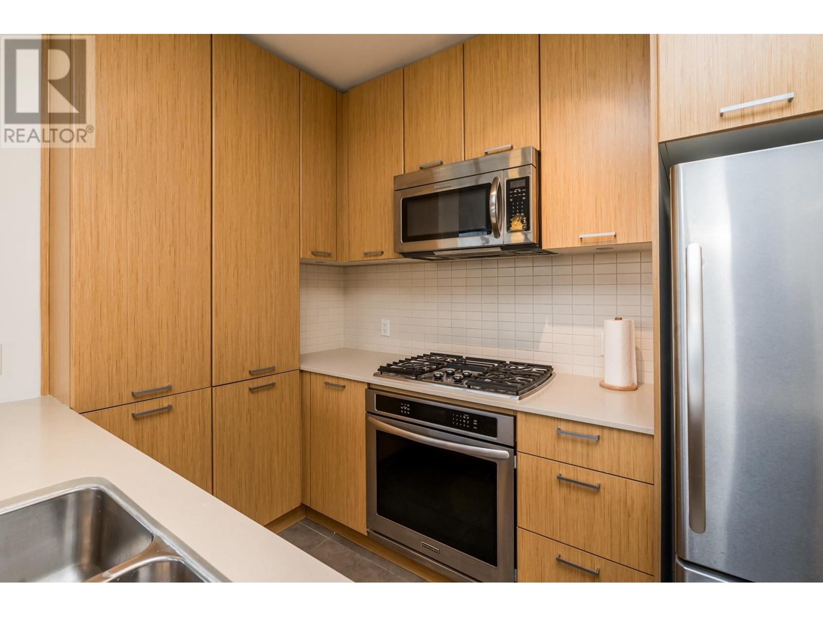 1601 301 Capilano Road, Port Moody, British Columbia  V3H 0G6 - Photo 21 - R2823106
