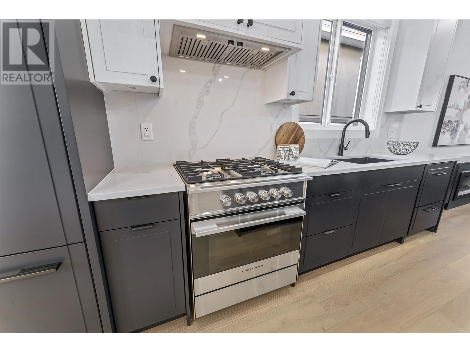1550 E 60th Avenue, Vancouver, British Columbia  V5P 2H3 - Photo 12 - R2823930
