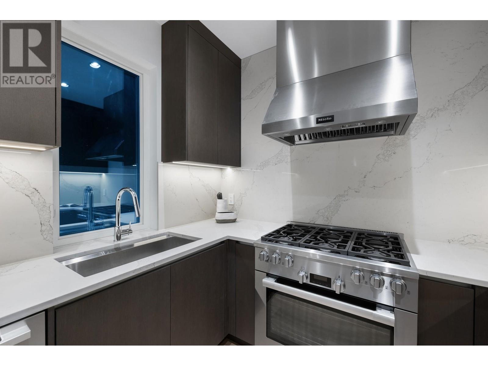 1385 Ottawa Avenue, West Vancouver, British Columbia  V7T 2H6 - Photo 14 - R2814203