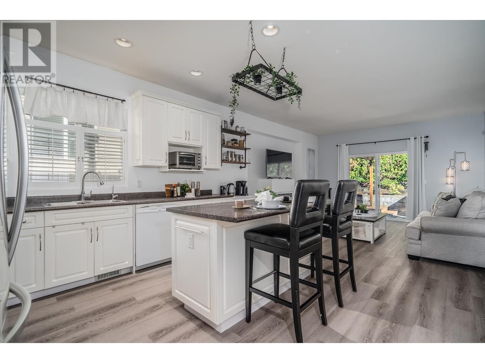 11488 228 Street, Maple Ridge, British Columbia  V2X 3P3 - Photo 9 - R2823168