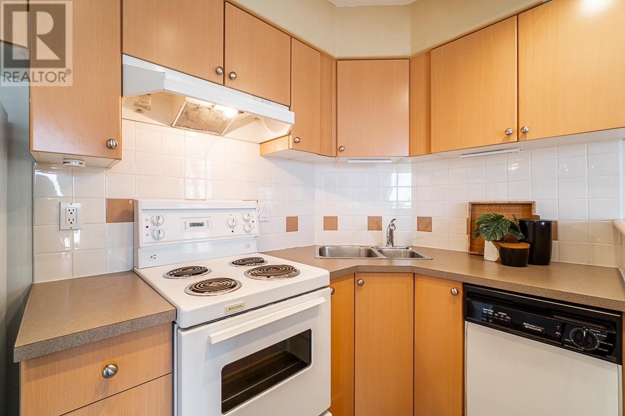 808 680 Clarkson Street, New Westminster, British Columbia  V3M 6X9 - Photo 9 - R2823956