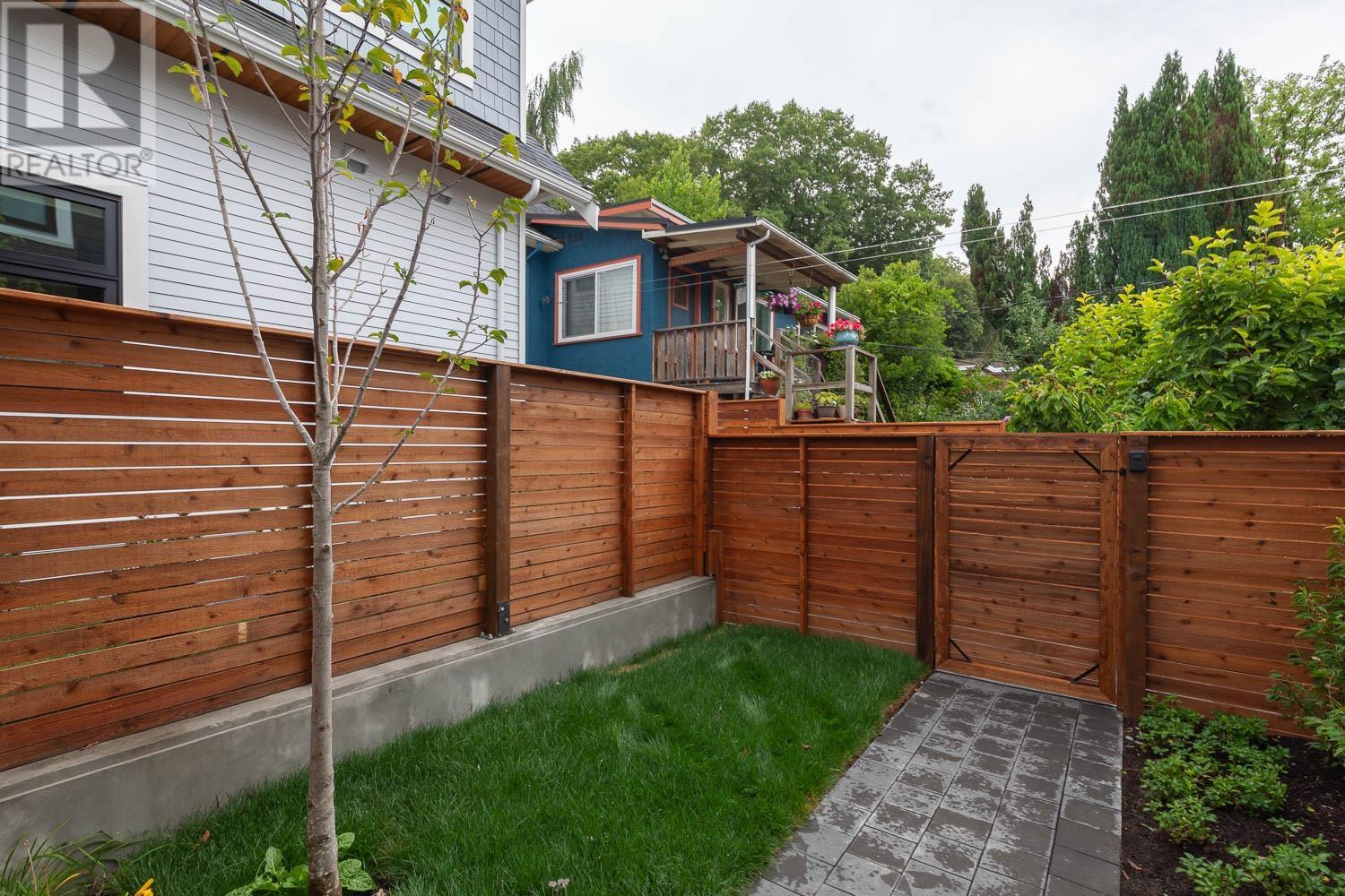 1976 E 7th Avenue, Vancouver, British Columbia  V5N 1S4 - Photo 31 - R2823959