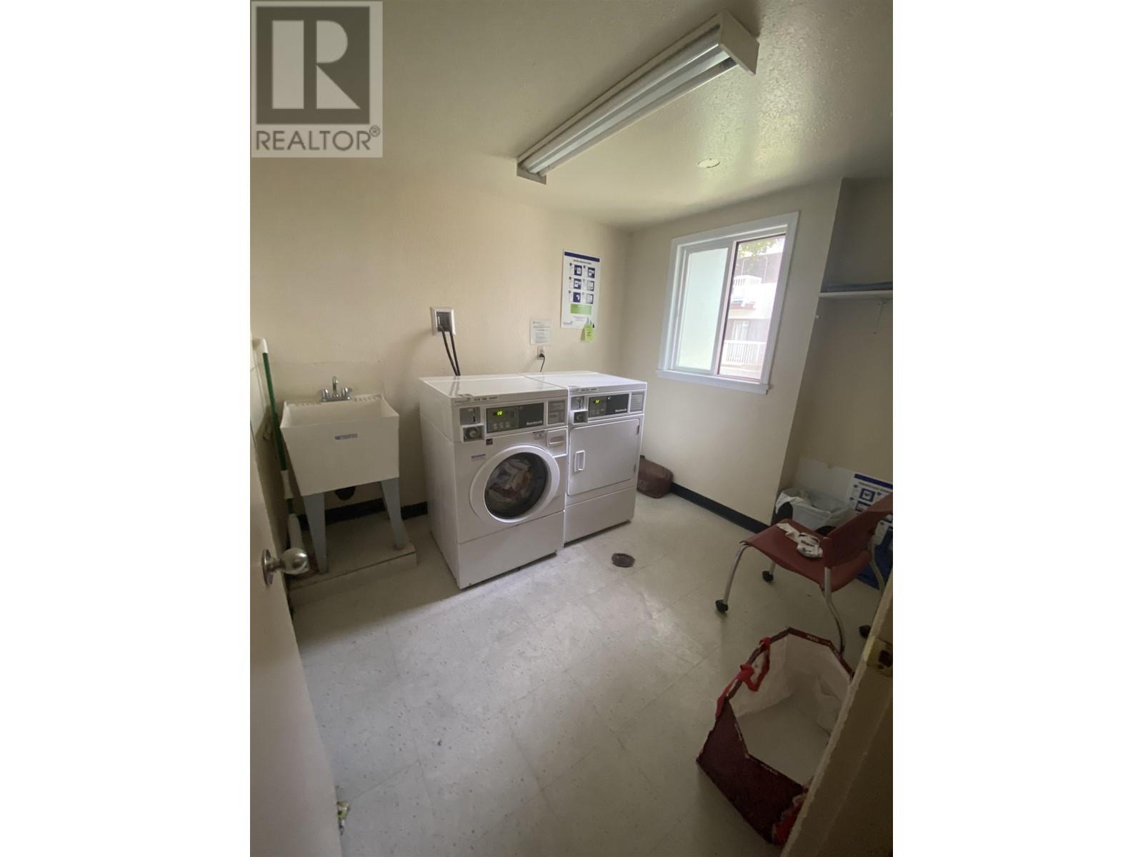 301 8040 Ryan Road, Richmond, British Columbia  V7A 2E5 - Photo 12 - R2823977