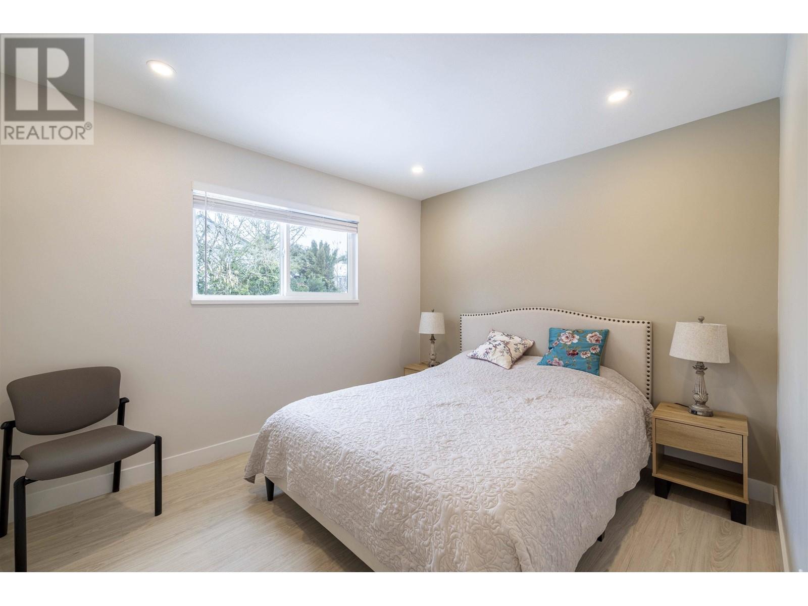 3345 Cardinal Drive, Burnaby, British Columbia  V5A 2T7 - Photo 16 - R2824008