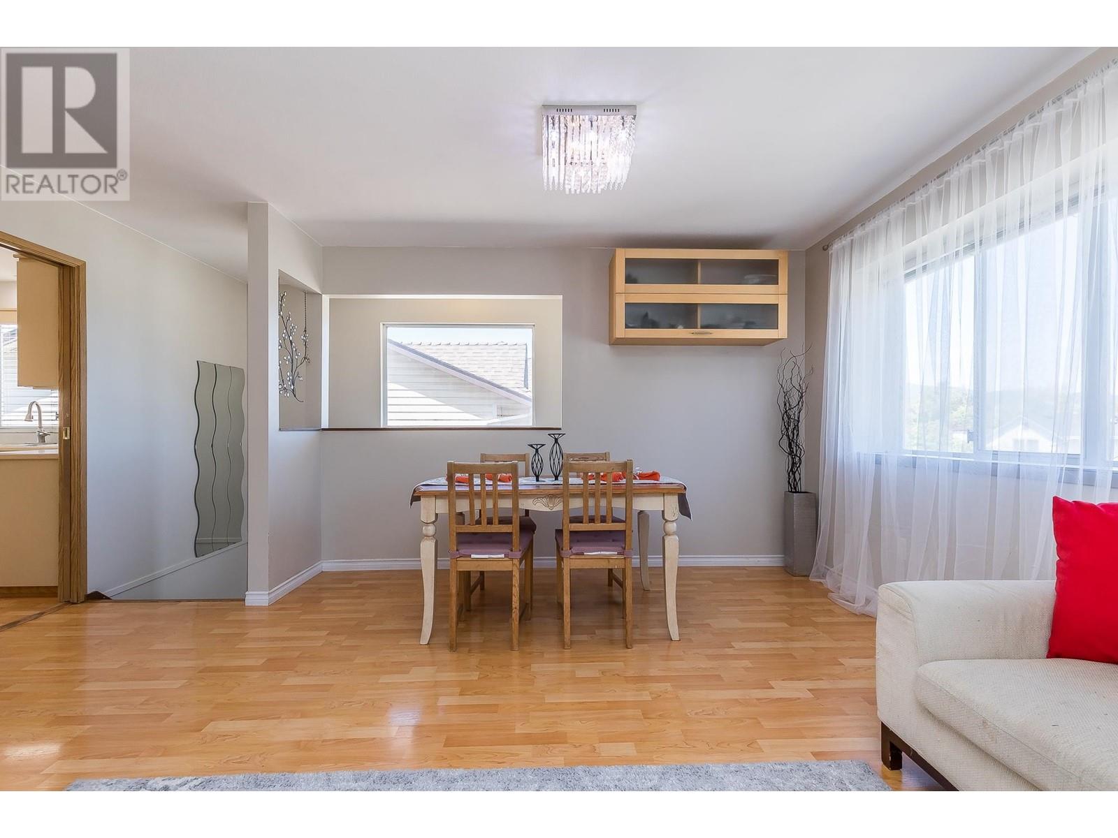 12401 Edge Street, Maple Ridge, British Columbia  V2X 0B3 - Photo 15 - R2823739