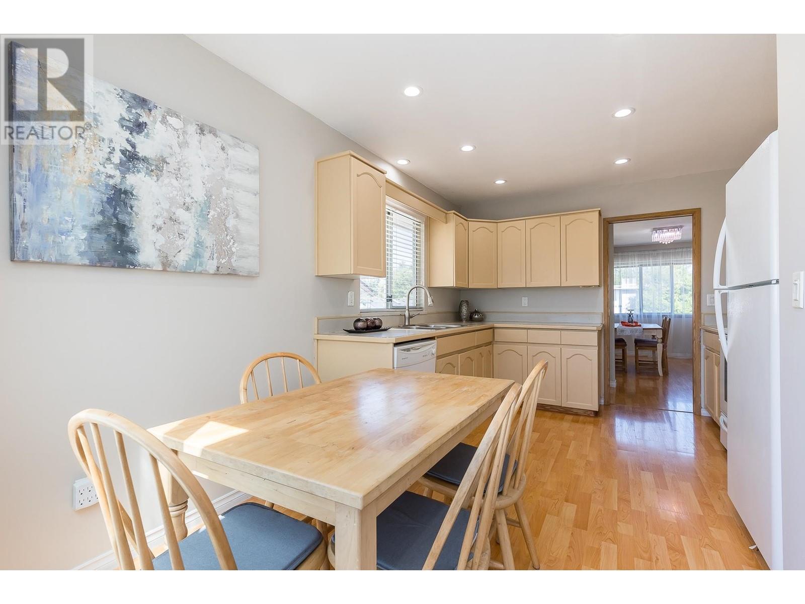 12401 Edge Street, Maple Ridge, British Columbia  V2X 0B3 - Photo 10 - R2823739