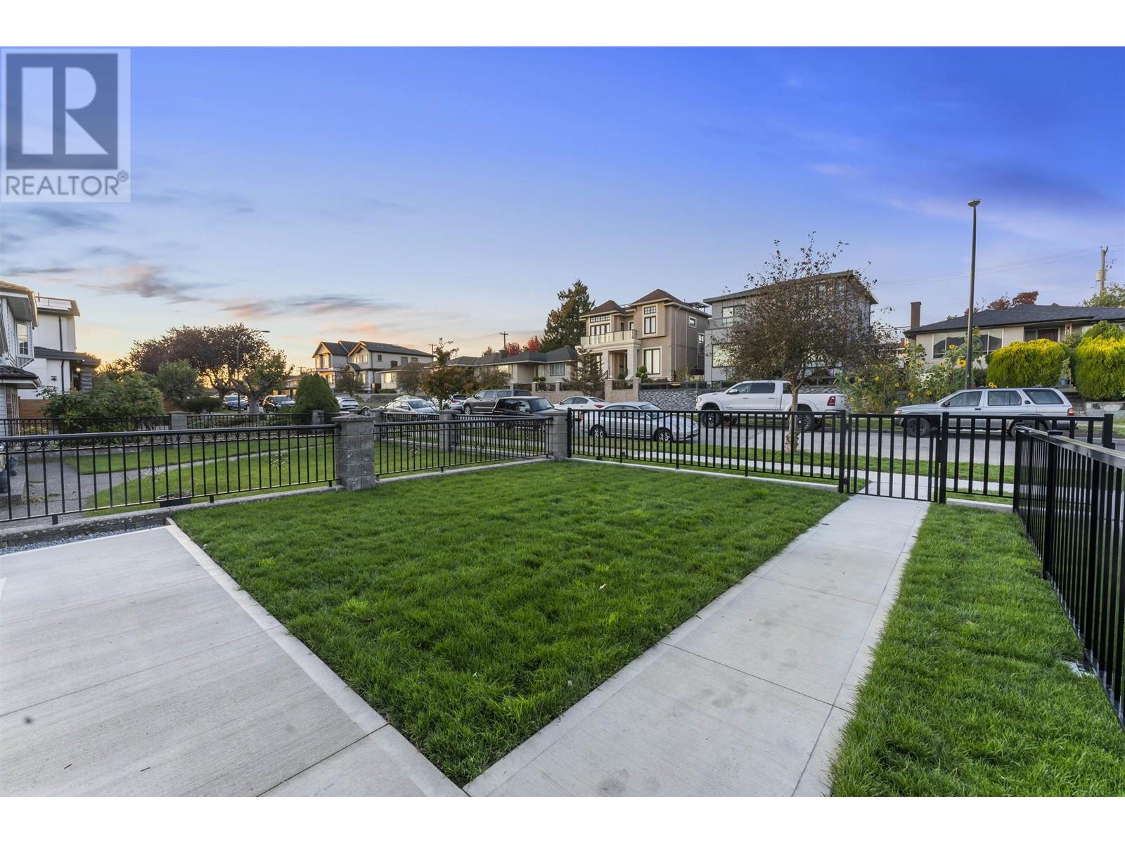 1552 E 60th Avenue, Vancouver, British Columbia  V5P 2H3 - Photo 4 - R2824012